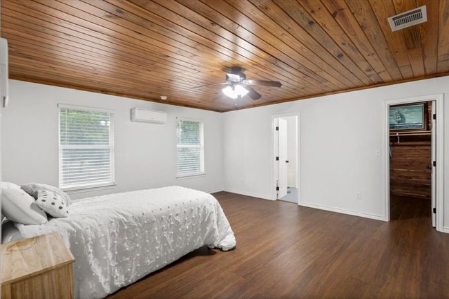 Primary sits on the West side of the Home | Image 21