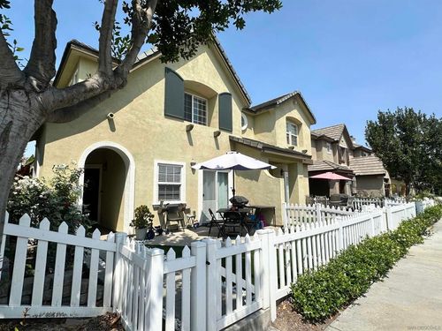 1434 Burgundy Dr, Chula Vista, CA, 91913-3902 | Card Image