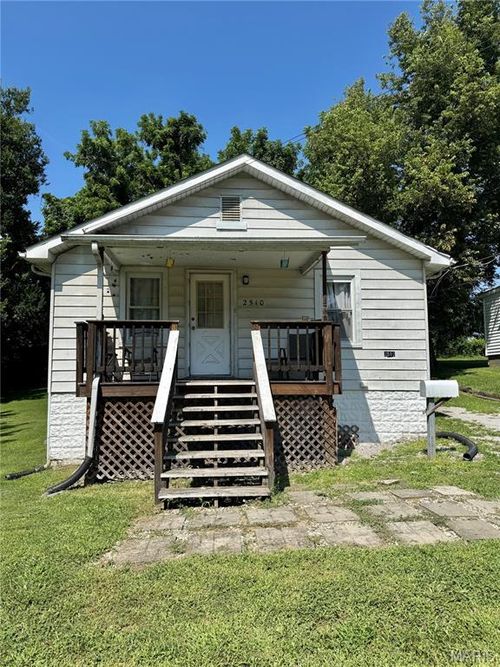 2510 Clawson St, Alton, IL, 62002-5439 | Card Image