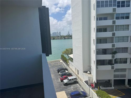 5a-5 Island Ave, Miami Beach, FL, 33139-1380 | Card Image