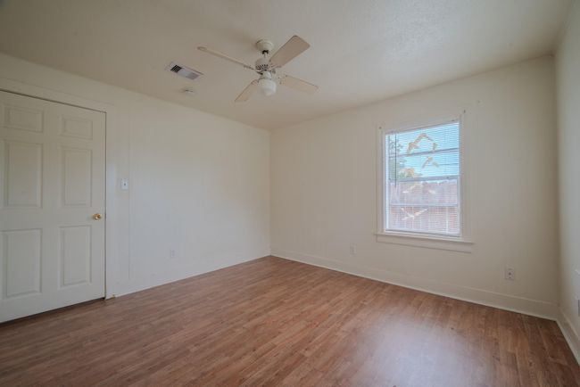 1005 Center St, House other with 3 bedrooms, 2 bathrooms and null parking in Wharton TX | Image 27