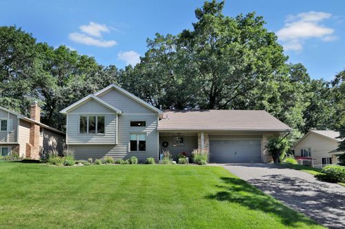 6 Pleasant View Ln, Circle Pines, MN, 55014-1768 | Card Image