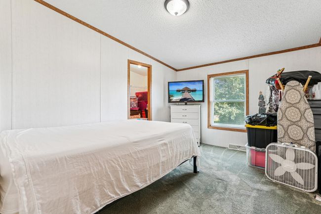 all bedrooms have walk-in closets | Image 15