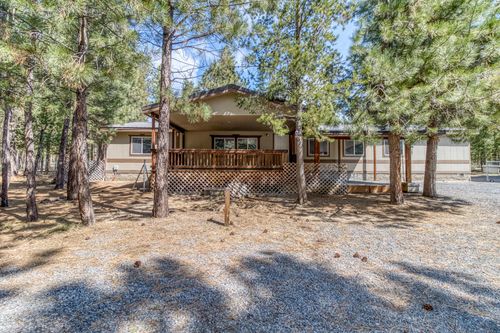 52084 Red Pne, La Pine, OR, 97739-9427 | Card Image