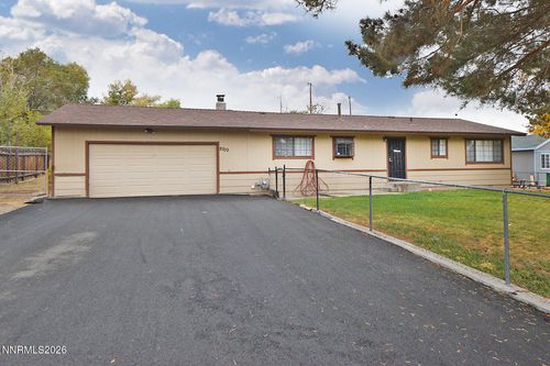 8700 Aquifer Way, Reno, NV, 89506-7747 | Card Image