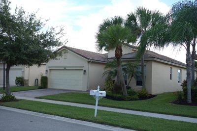 9974 Sw Stonegate Drive, House other with 3 bedrooms, 2 bathrooms and null parking in Port St Lucie FL | Image 2