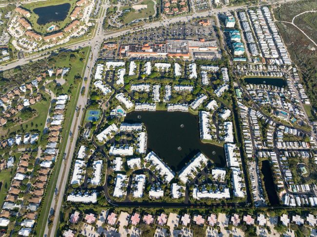 210 Ocean Dunes Cir, Condo with 3 bedrooms, 3 bathrooms and null parking in Jupiter FL | Image 42