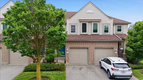 15 Roehampton Cres, Guelph, ON, N1L1M8 | Card Image