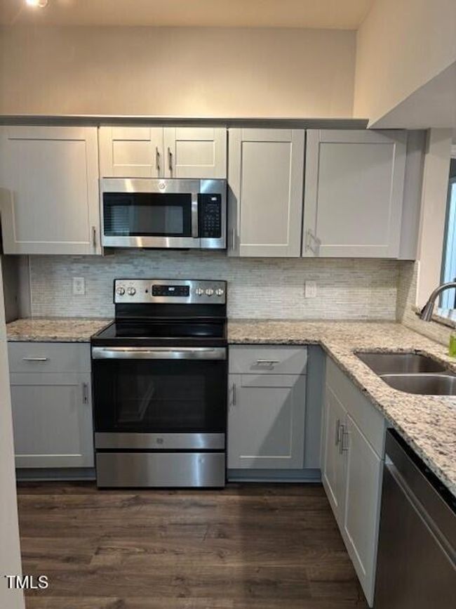 4 - kitchen | Image 4