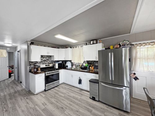 70 Kaikuono St, HILO, HI, 96720-1730 | Card Image