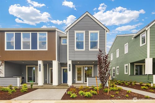 31878 Myrtle St, Carnation, WA, 98014 | Card Image