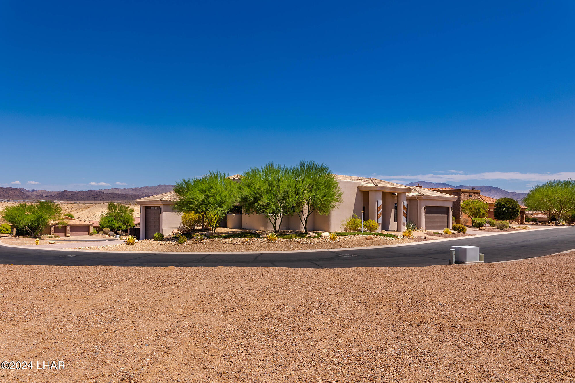 Tradition Ln, Lake Havasu City, AZ 86404