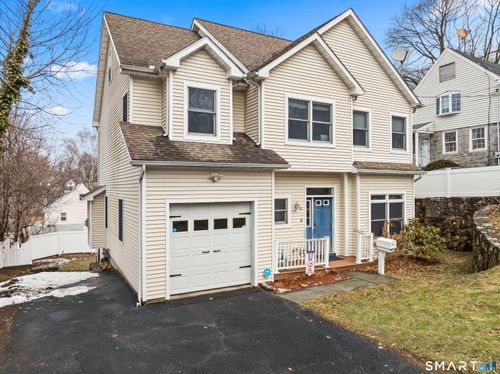 16 Sunset Hill Ave, Norwalk, CT, 06851-5828 | Card Image