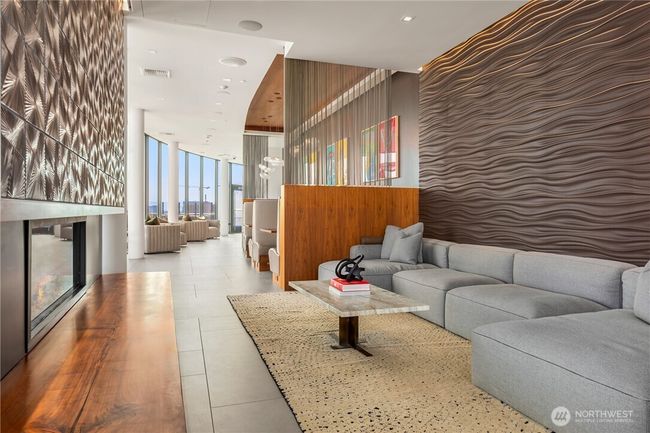 40th floor lounge | Image 24
