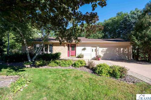 2 Capri Drive, Mankato, MN, 56001 | Card Image