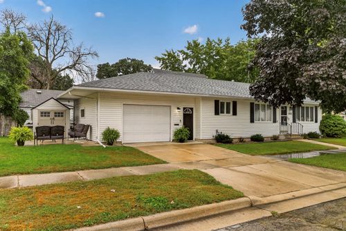 800 6th St Nw, Austin, MN, 55912-2013 | Card Image