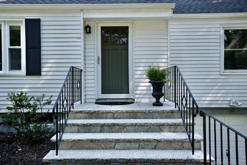 90 Cedar Ln, Cheshire, CT, 06410-2208 | Card Image