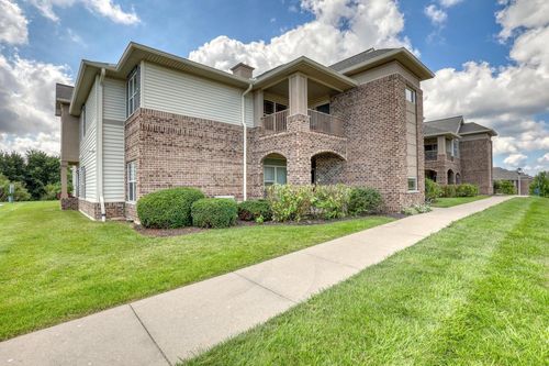 506-2933 W Drexel Avenue, Franklin, WI, 53132 | Card Image