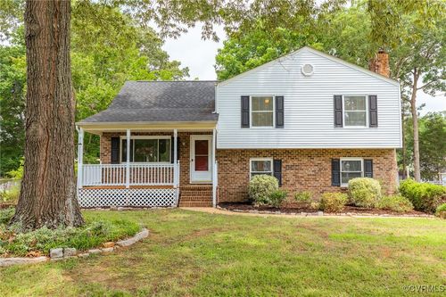 6016 Gatesgreen Dr, Chesterfield, VA, 23832-6703 | Card Image