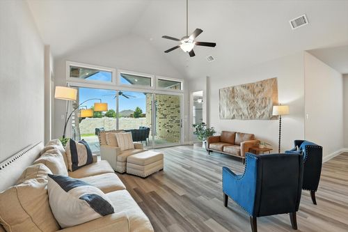 713 Shallow Creek Way, McKinney, TX, 75071-1773 | Card Image
