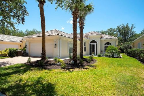 5877 Ferrara Dr, SARASOTA, FL, 34238-4718 | Card Image