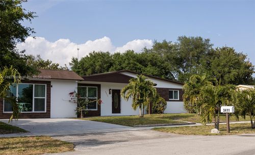 3411 Sw 36th St, West Park, FL, 33023-6336 | Card Image