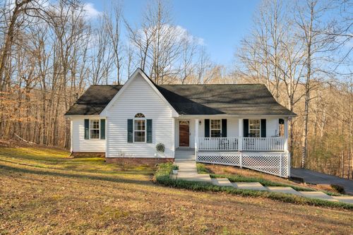 1107 Patterson Dr, Kingston Springs, TN, 37082-8939 | Card Image