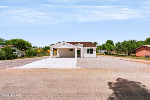 422 Curry Street, Rio Rico, AZ, 85648 | Card Image