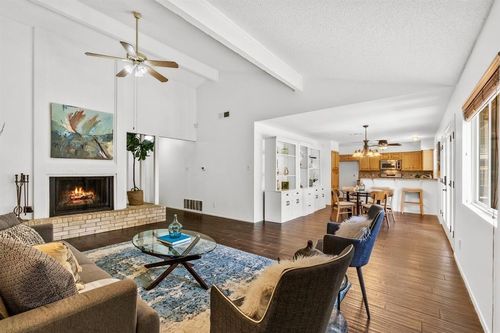 11711 Shoshone Dr, Austin, TX, 78759-4225 | Card Image