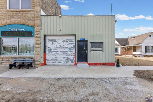 building-wraps-around-ci-403 Maple St, Overbrook, KS, 66524 | Card Image