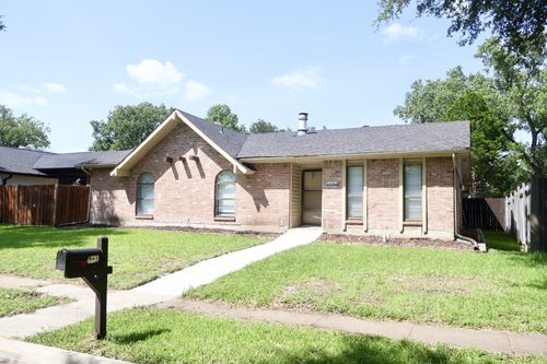 4330 Mayflower Dr, Garland, TX, 75043-3333 | Card Image