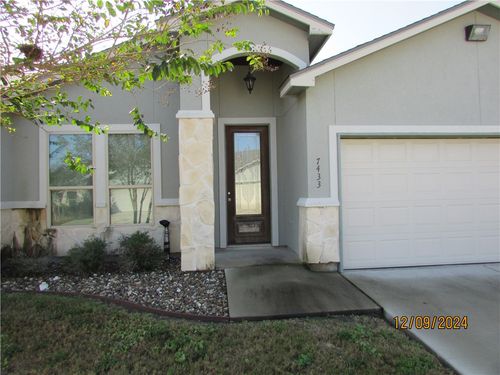 7433 San Remo Ct, Corpus Christi, TX, 78414-4459 | Card Image