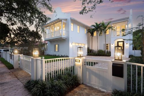 505 Zamora Ave, Coral Gables, FL, 33134-3822 | Card Image