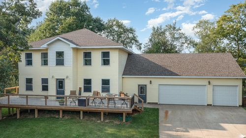 5208 Ash Ct, Perrinton, MI, 48871-9784 | Card Image