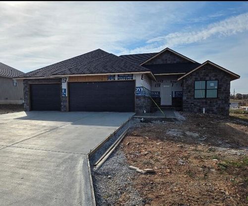 959 S Silverwood Ln, Nixa, MO, 65714-4263 | Card Image