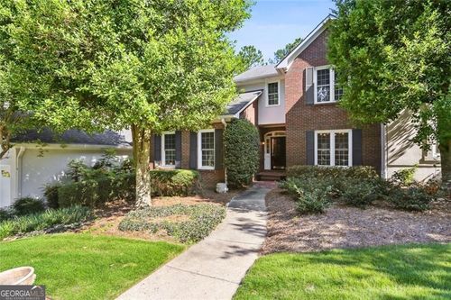 5684 River Oaks Pl, Atlanta???, GA, 30327-4258 | Card Image