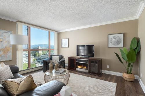 1504 - 612 Fifth Avenue, Condo with 1 bedrooms, 1 bathrooms and 1 parking in New Westminster BC | Card Image