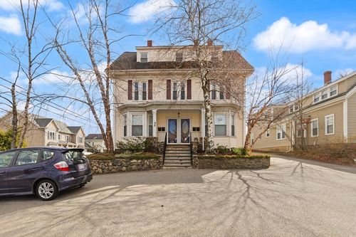 apt-3-2 Pine St, Stoneham, MA, 02180-2005 | Card Image