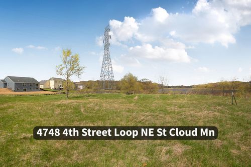 4748 4th Street Loop Ne, Saint Cloud, MN, 56304-4673 | Card Image