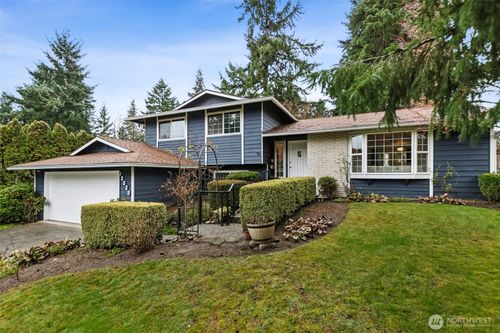 12828 Ne 136th St, Kirkland, WA, 98034-2231 | Card Image