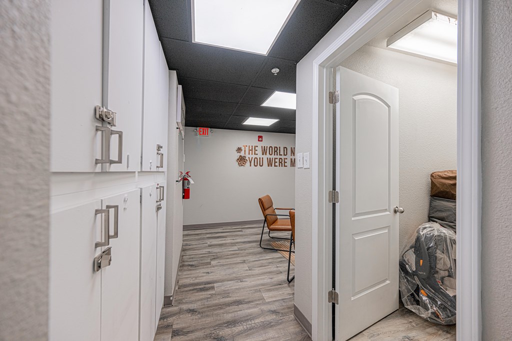 Commercial Sale in Odessa 3