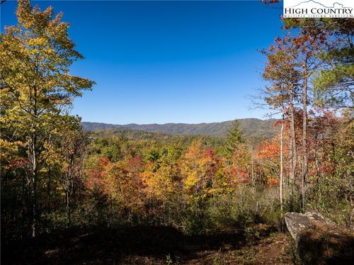 255 Red Cedar Rd, Boone, NC, 28607 | Card Image