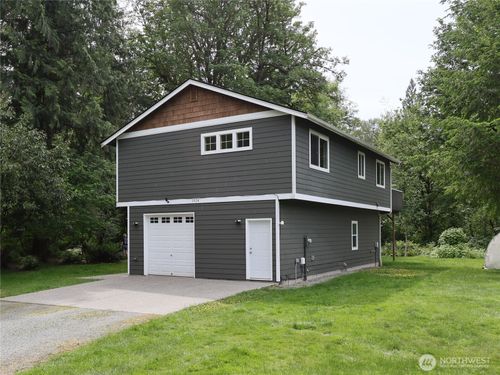 1924 238th Ave Ne, Granite Falls, WA, 98252-6000 | Card Image