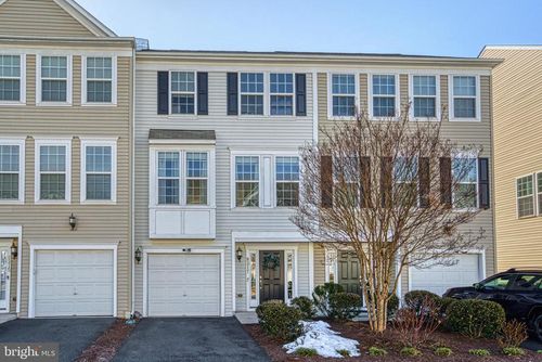 8217 Heritage Crossing Court, MANASSAS, VA, 20109 | Card Image
