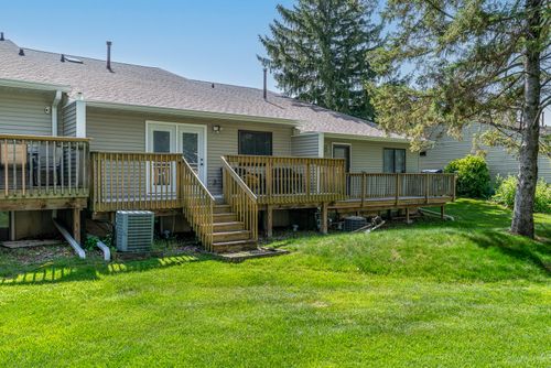 0-4070 Prairie Lane, Bettendorf, IA, 52722 | Card Image
