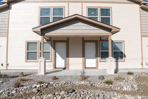 unit-3-789 Nw 3rd Ave, Ontario, OR, 97914-2263 | Card Image