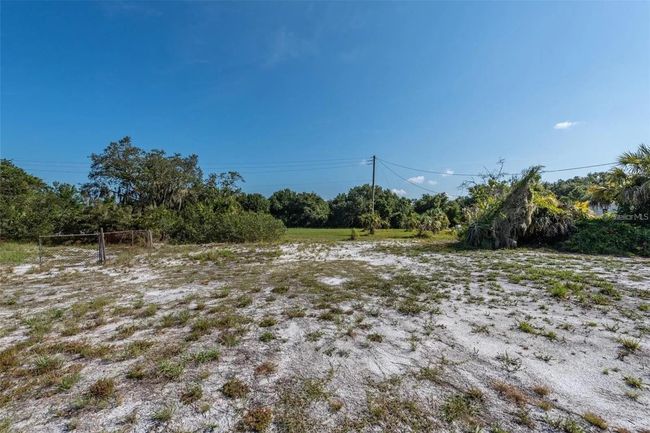 12154 Bullfrog Creek Rd, House other with 1 bedrooms, 1 bathrooms and null parking in GIBSONTON FL | Image 8