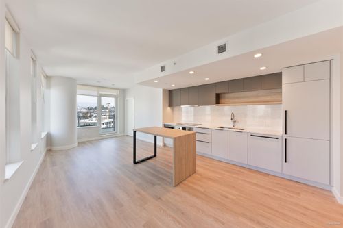 1105-567 Emerson Street, Coquitlam, BC, V3J0M8 | Card Image