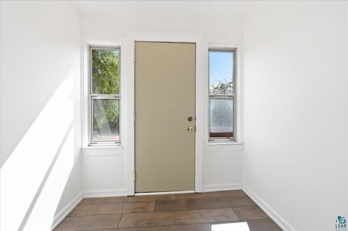 69 E Calvary Rd, Duluth, MN, 55803-1514 | Card Image