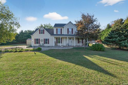 5655 Redwood Rd, Plymouth, IN, 46563-8805 | Card Image
